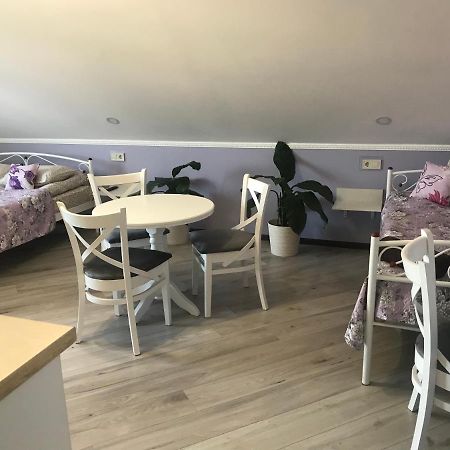 Villa Galicia Berehove  Extérieur photo