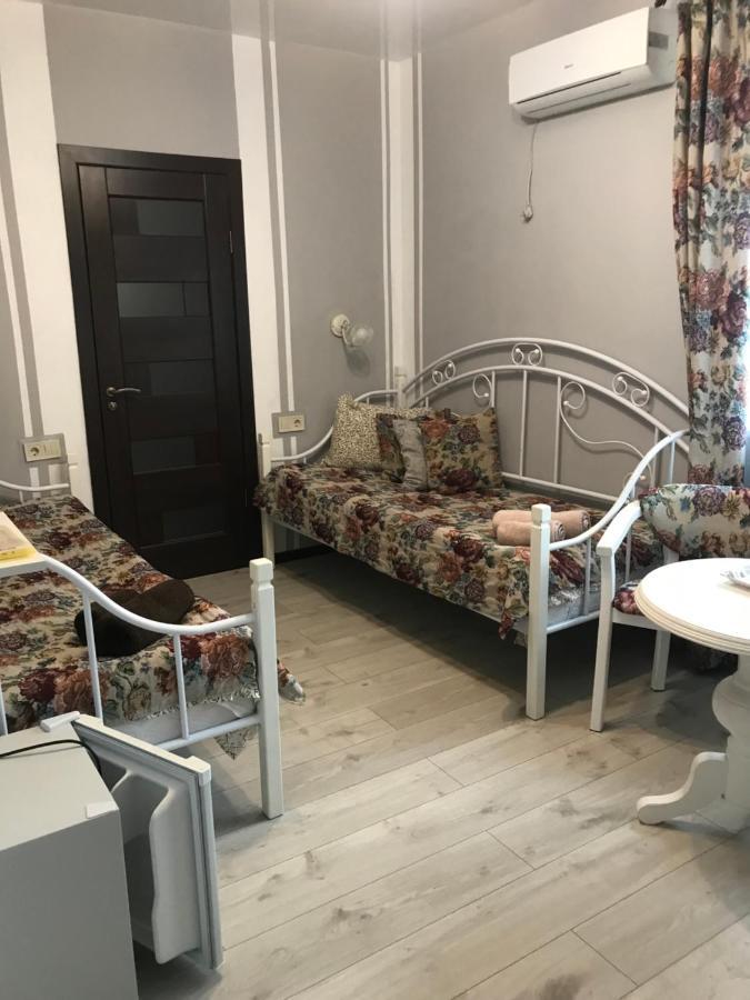 Villa Galicia Berehove  Extérieur photo