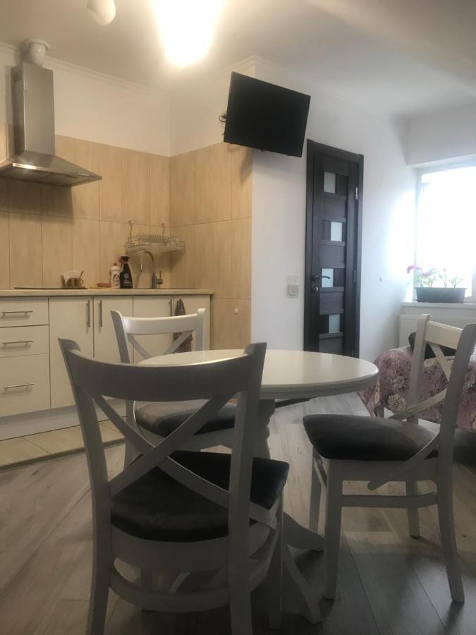 Villa Galicia Berehove  Extérieur photo