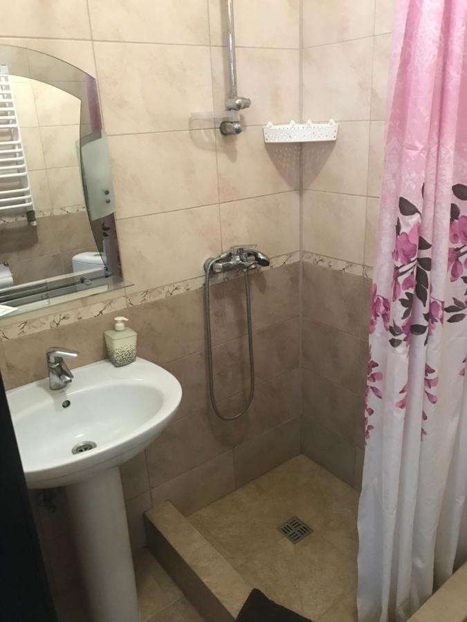 Villa Galicia Berehove  Extérieur photo