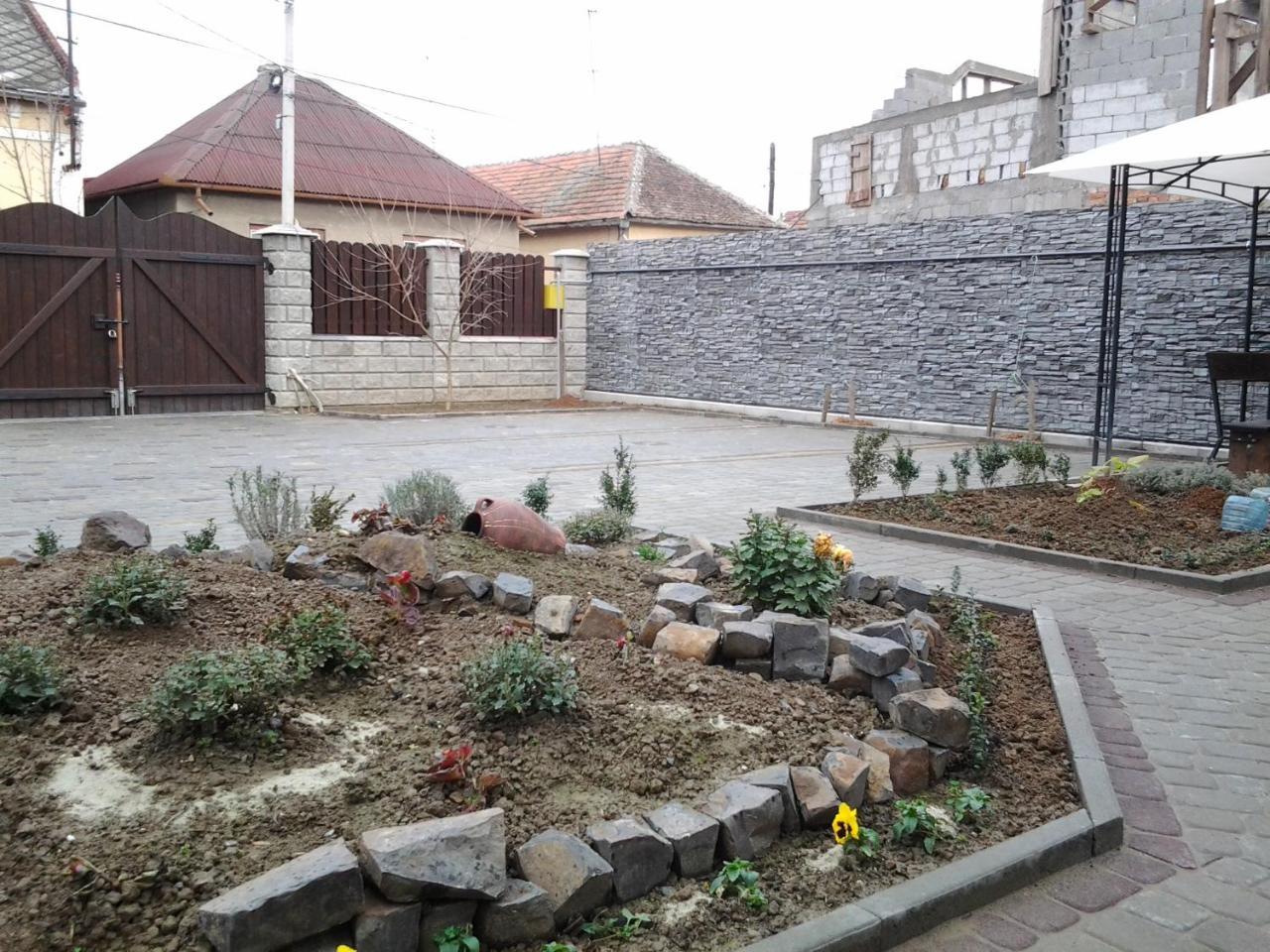Villa Galicia Berehove  Extérieur photo